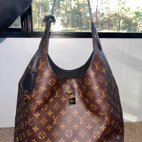 Louis Vuitton Brown Monogram Tote Bag - Picture 5 of 10